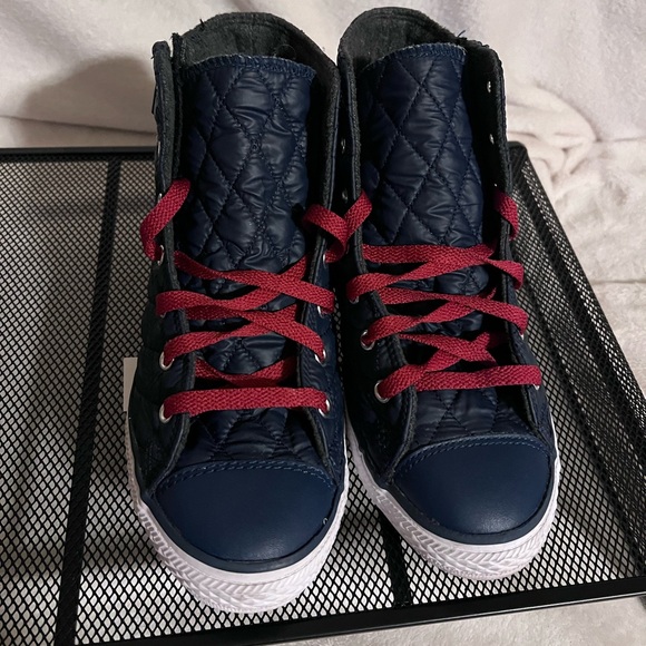 Converse Shoes - Converse shoes
